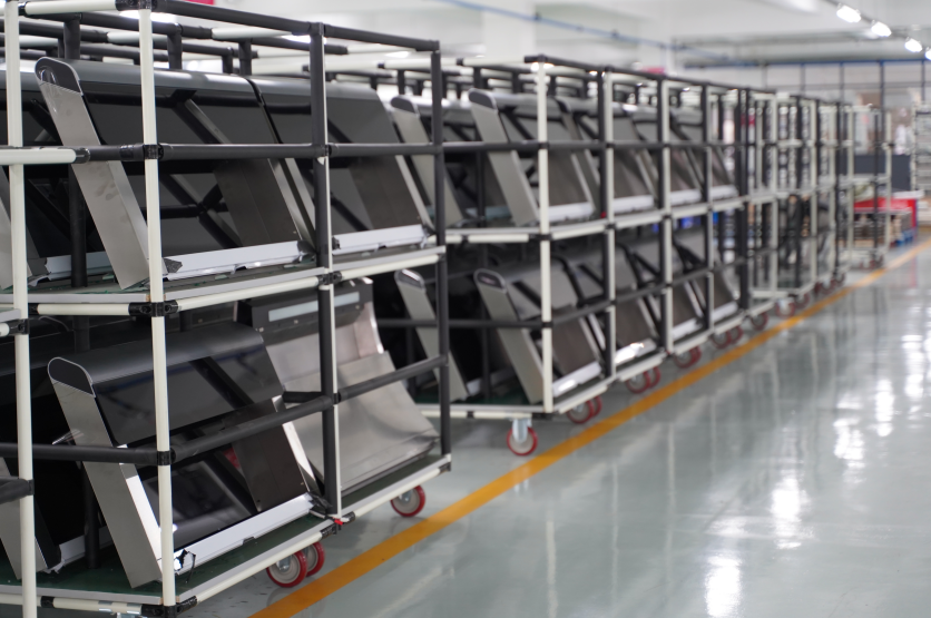 今天，一不小心就潛入了一家工廠……