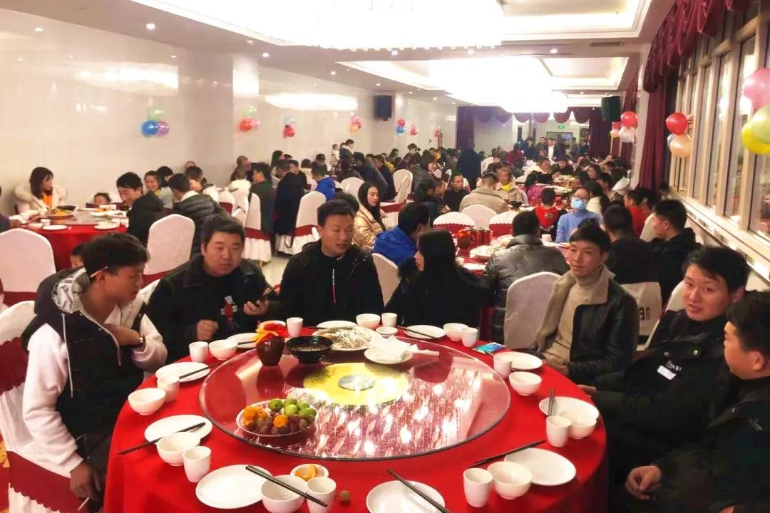 佳歌集成灶云南昭通專賣店火熱開業(yè)，燃爆全城！