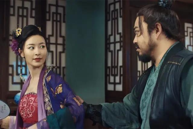 楊媽媽實力出圈，你認出她了嗎？