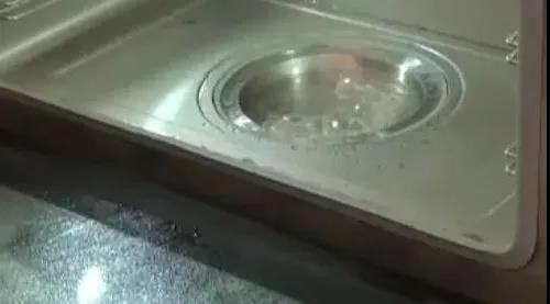 廚房裝聲控?zé)簦蝗缪b佳歌蒸烤消一體集成灶！