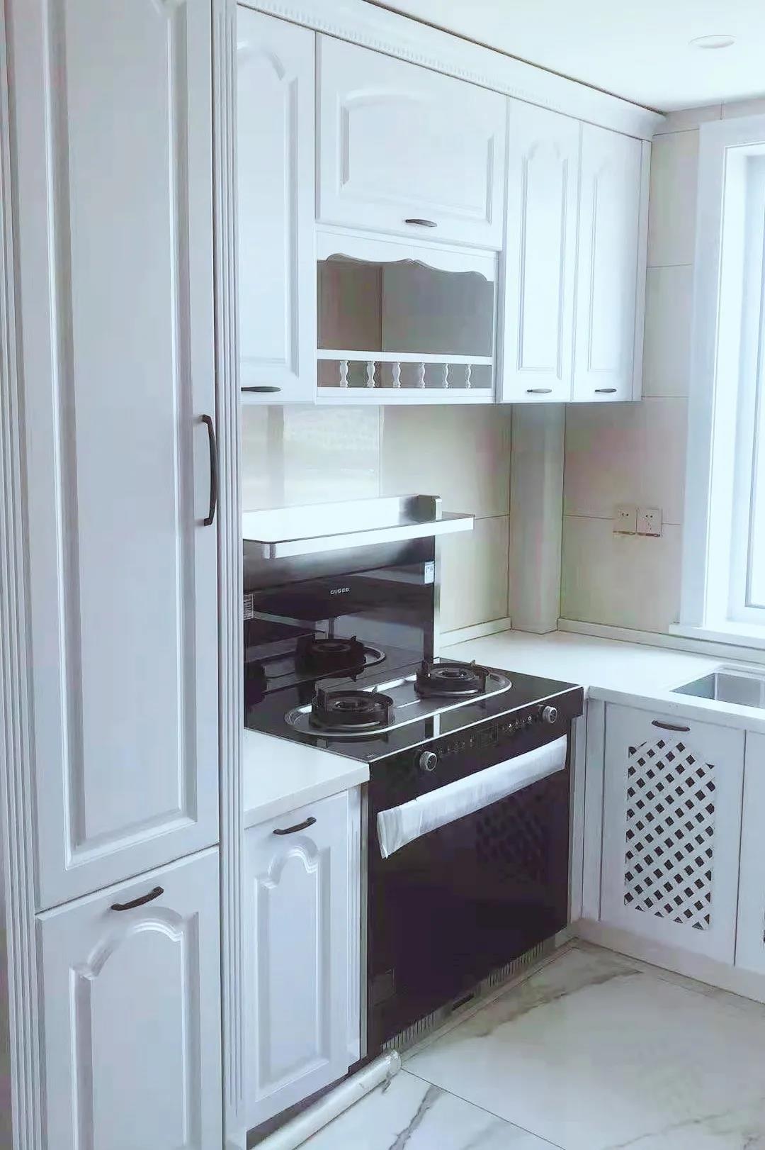 白色廚房不耐臟？佳歌集成灶讓你裝修更隨心！