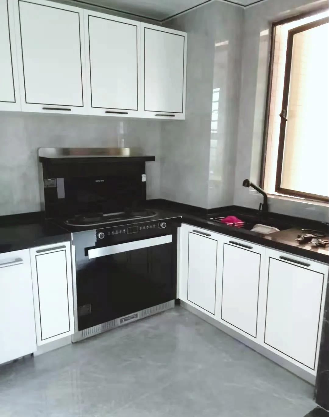 白色廚房不耐臟？佳歌集成灶讓你裝修更隨心！