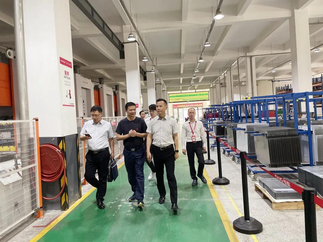 中國五金制品協(xié)會副理事長孟凡波一行蒞臨佳歌集團參觀指導(dǎo)！