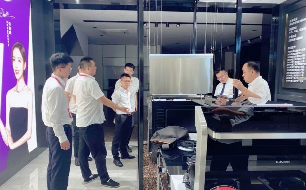 不忘初心，堅(jiān)持信仰，佳歌集成灶二季度營(yíng)銷總結(jié)會(huì)順利召開(kāi)！