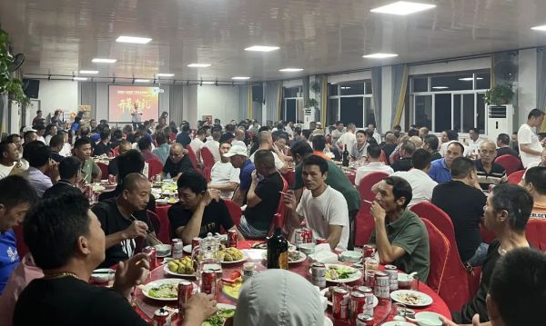 佳歌集成灶浙江平陽(yáng)專賣店三工聯(lián)盟感恩答謝會(huì)順利舉辦！