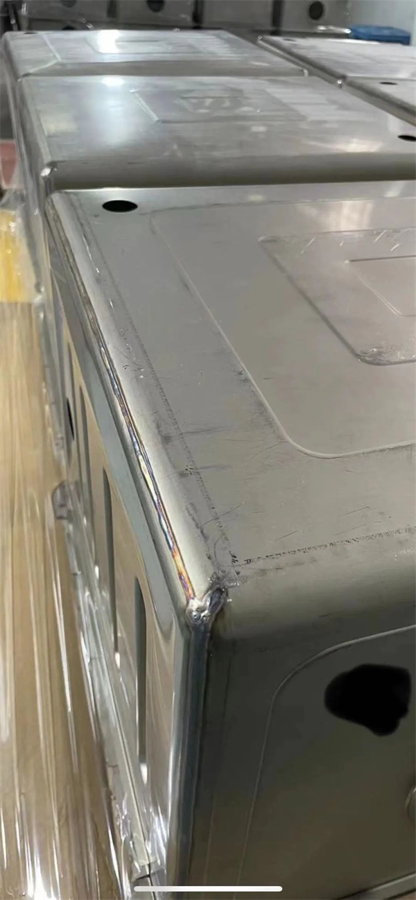 『探索解密』佳歌集成灶蒸烤箱內(nèi)膽為何選用烤瓷材質(zhì)？