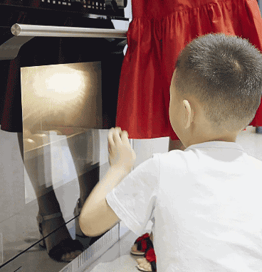 集成灶碰上熊孩子，安全問題不容忽視