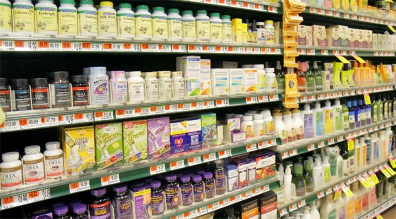 佳歌集成灶預(yù)?？忌鷤兤扉_(kāi)得勝，金榜題名！